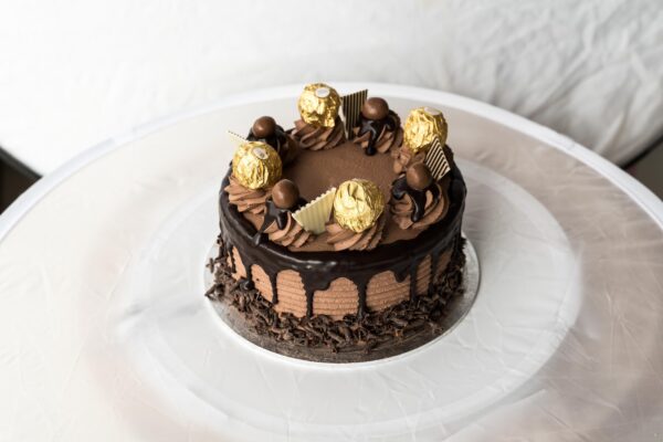 Chocolate Cake - Image 2